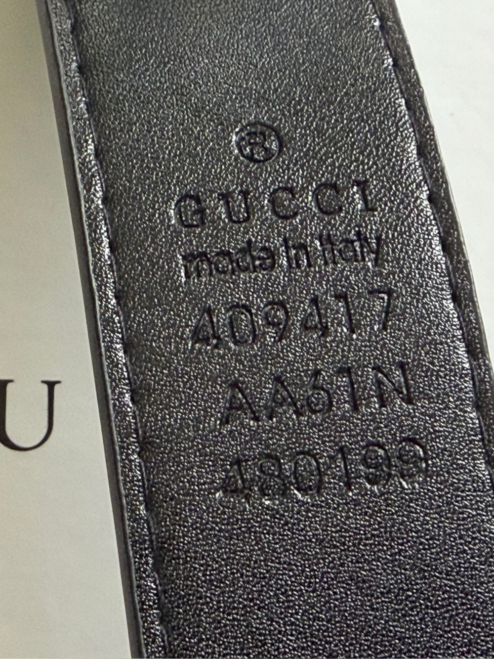 Gucci Black Leather Belt with Gold Buckle - Picture 8 of 8